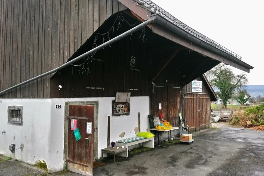 Brockenstube Frauenverein Uetikon am See